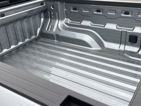 New 2025 GMC Canyon Elevation w/ Convenience Package image 25