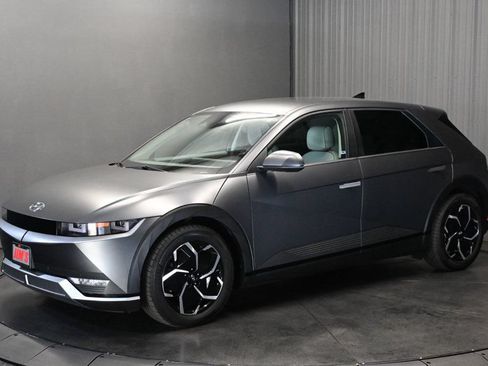 Used 2023 Hyundai Ioniq 5 SEL RWD image 1