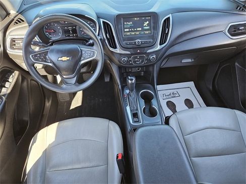 Used 2018 Chevrolet Equinox LT image 7