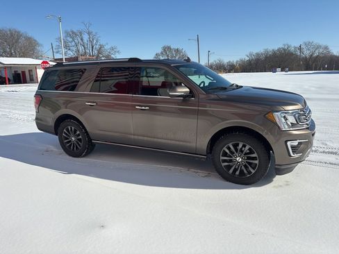 Used 2019 Ford Expedition Max Limited image 5