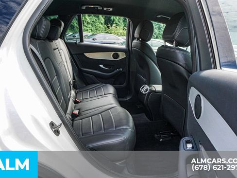 Used 2022 Mercedes-Benz GLC 300 image 22