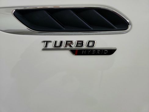 New 2026 Mercedes-Benz E 53 AMG e 4MATIC Sedan image 13