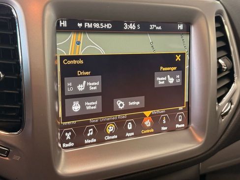 Used 2018 Jeep Compass Latitude w/ Popular Equipment Group image 34