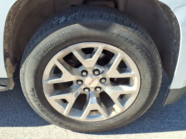 Used 2018 GMC Yukon SLT RWD image 11