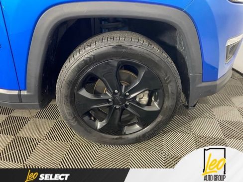 Used 2020 Jeep Compass Latitude AWD/4WD image 23