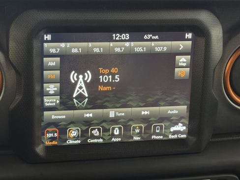 Used 2020 Jeep Gladiator Mojave image 18