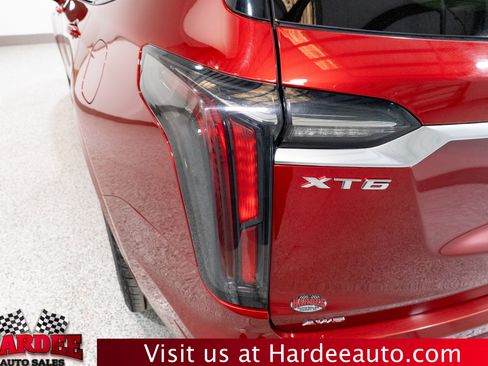 Used 2021 Cadillac XT6 Sport AWD/4WD image 9