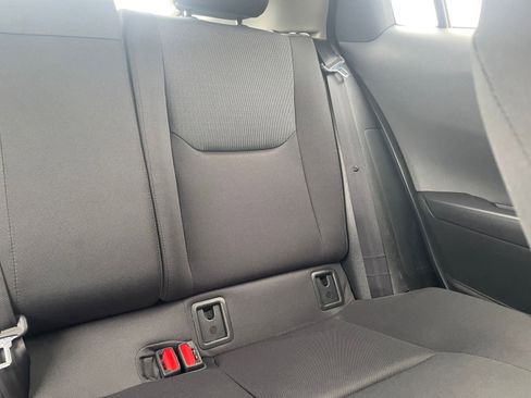 Used 2025 Toyota Prius LE image 37