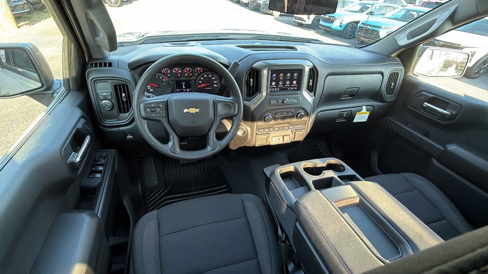New 2026 Chevrolet Silverado 1500 Custom w/ Turbomax Blackout Package RWD image 17