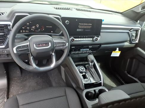 New 2026 GMC Canyon Elevation w/ Convenience Package image 15