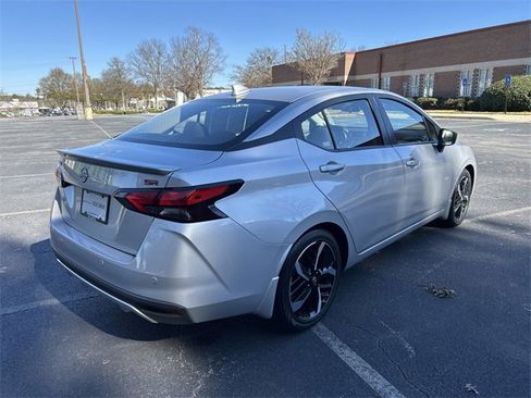 Used 2023 Nissan Versa SR w/ Trunk Package image 17
