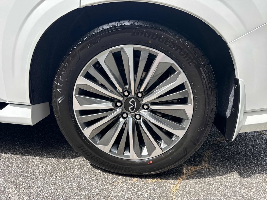 New 2027 INFINITI QX80 Luxe w/ Cargo Package RWD image 28