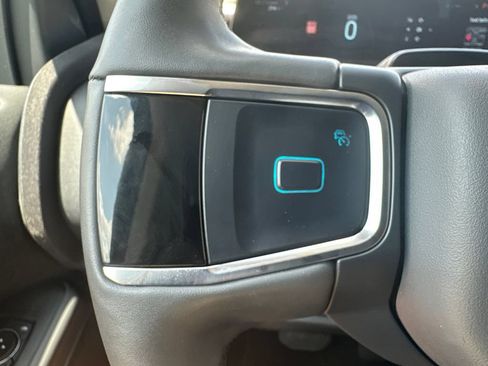 Used 2025 Ford Expedition Active AWD/4WD image 28