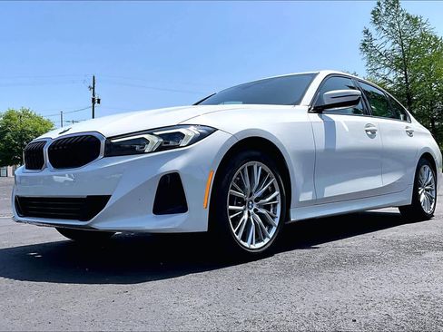 Used 2023 BMW 330i Sedan RWD image 34