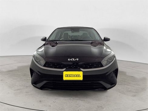 Used 2023 Kia Forte LXS w/ LXS Technology Package image 8