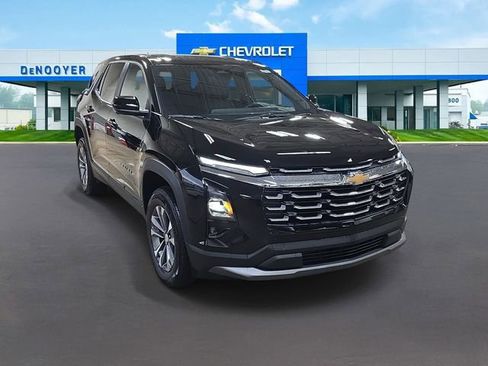 New 2026 Chevrolet Equinox LT image 4