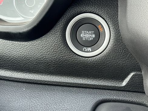 New 2026 RAM 1500 4x4 Crew Cab image 20