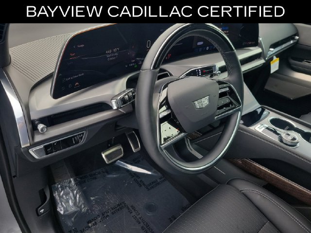 Certified 2026 Cadillac Vistiq Sport w/ LPO, Floor Liner Package AWD/4WD image 18