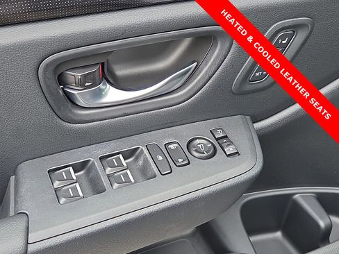 Used 2023 Honda Pilot Elite image 15