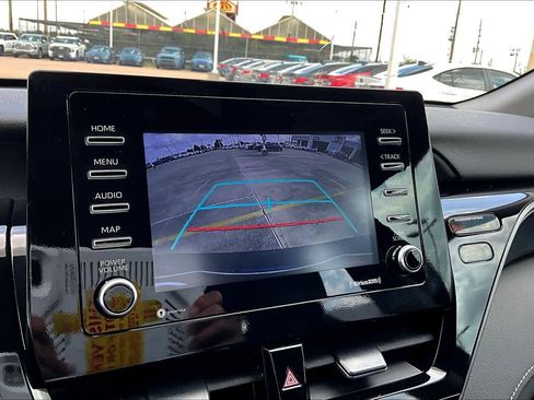 Used 2024 Toyota Camry SE image 26