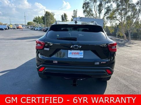 Used 2025 Chevrolet Trax RS w/ Sunroof Package image 5