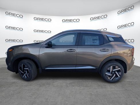 New 2026 Nissan Kicks SV w/ SV Premium Package image 4