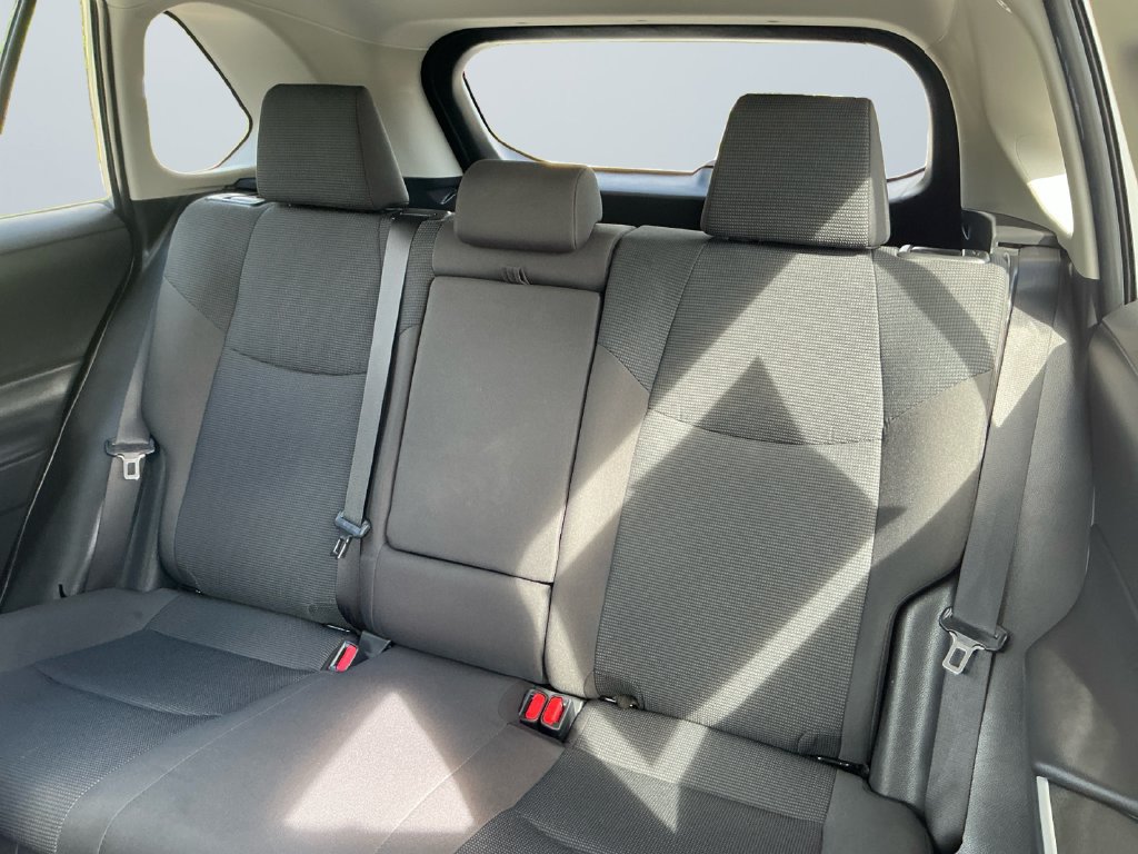 Used 2024 Toyota RAV4 LE AWD/4WD image 14