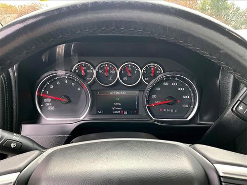 Certified 2021 Chevrolet Silverado 1500 LT Trail Boss w/ Convenience Package II image 17