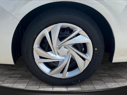 New 2025 Subaru Impreza 2.0i image 11