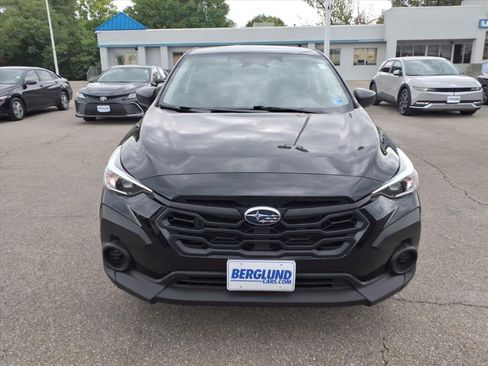 Used 2024 Subaru Crosstrek 2.0i AWD/4WD image 9