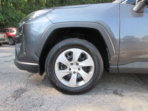 Used 2020 Toyota RAV4 LE FWD image 24