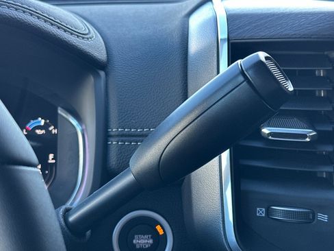 Used 2025 RAM 2500 Laramie image 33