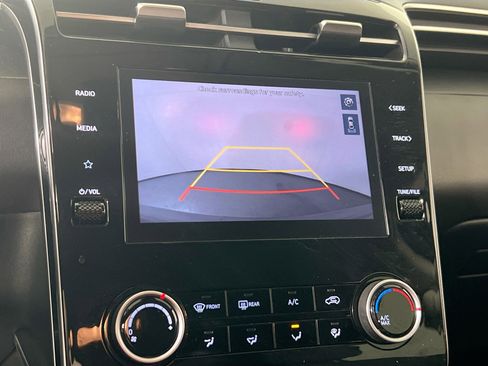 Used 2023 Hyundai Tucson SEL AWD/4WD image 13