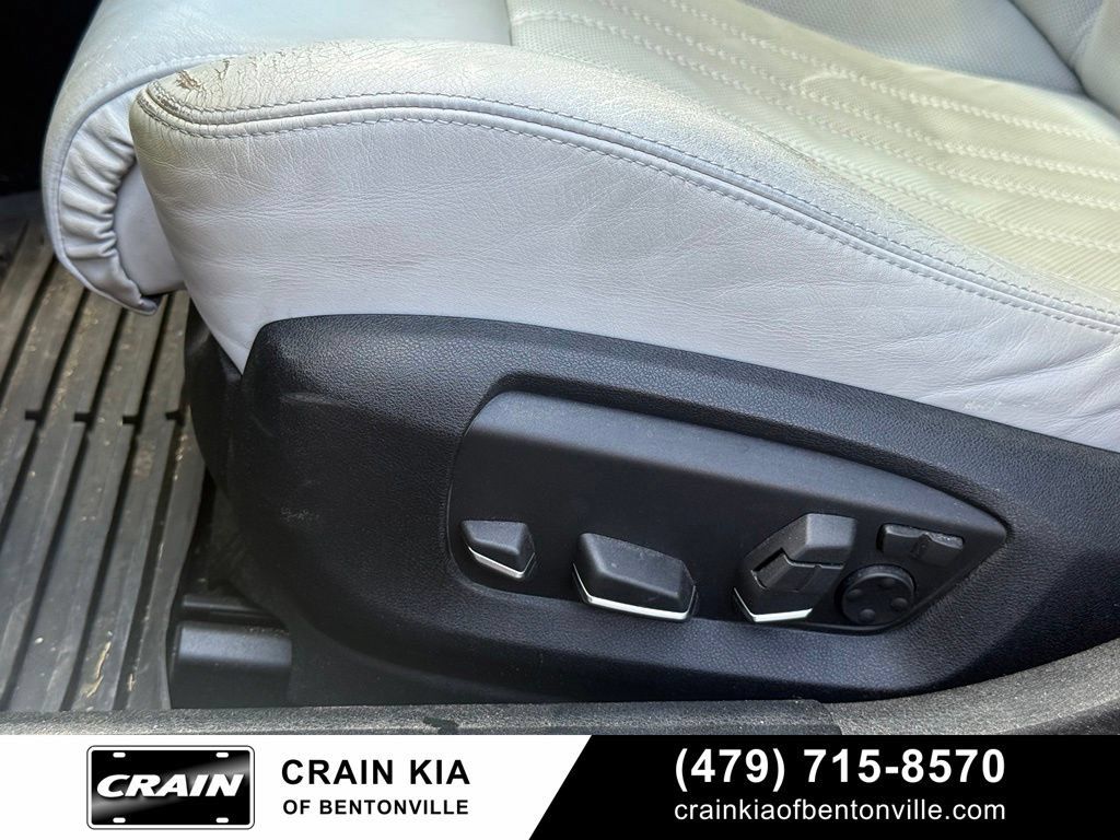 Used 2014 BMW M5 RWD image 11