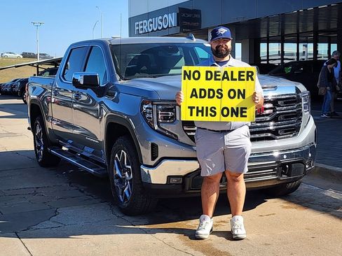 New 2026 GMC Sierra 1500 SLT w/ SLT Premium Plus Package image 1