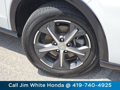 Certified 2024 Honda HR-V EX-L image 10