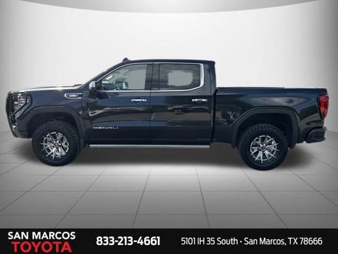 Used 2023 GMC Sierra 1500 Denali w/ Denali Reserve Package AWD/4WD image 8