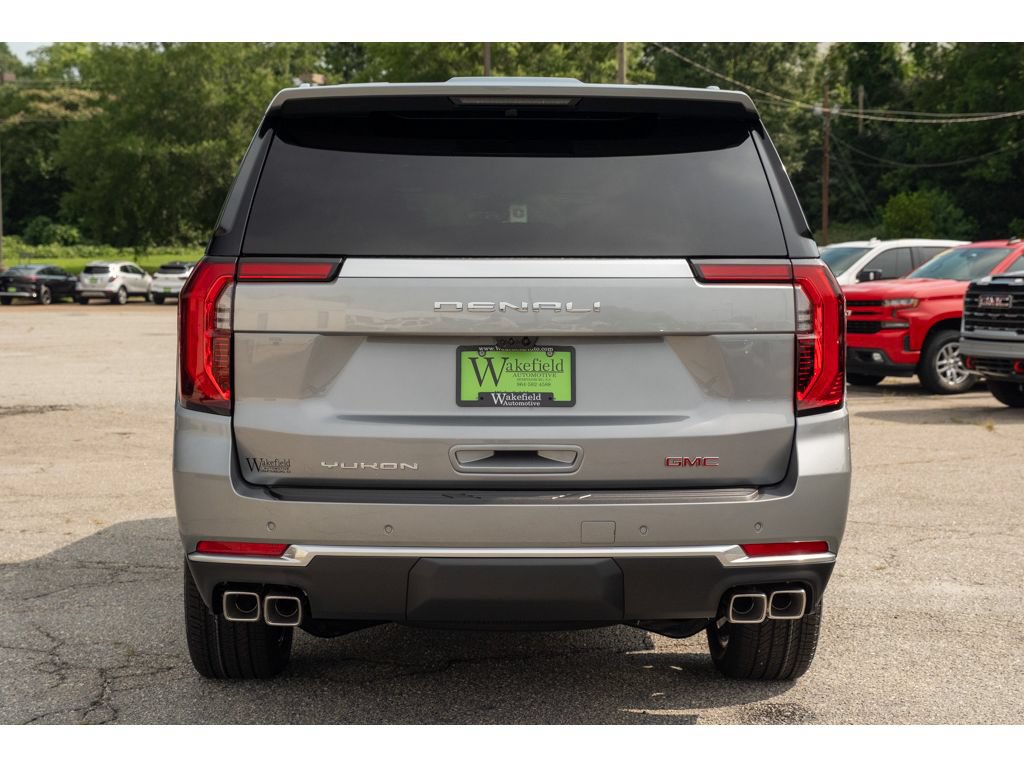 New 2026 GMC Yukon XL Denali w/ Denali Reserve Package AWD/4WD image 7