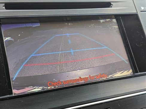 Used 2014 Toyota Avalon XLE image 13