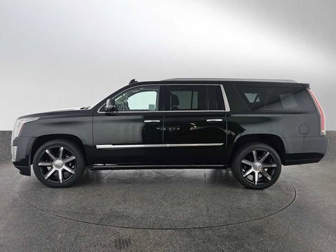Used 2016 Cadillac Escalade ESV Premium image 4