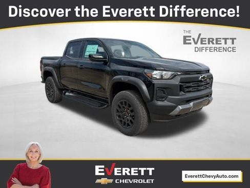 New 2026 Chevrolet Colorado Trail Boss AWD/4WD image 1