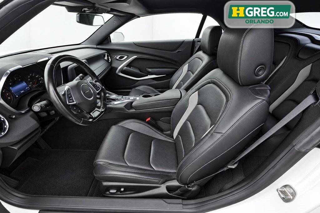 Used 2022 Chevrolet Camaro LT RWD image 10