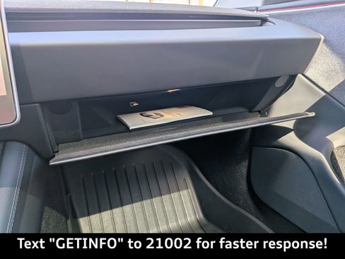 Used 2025 Tesla Model 3 Long Range image 29