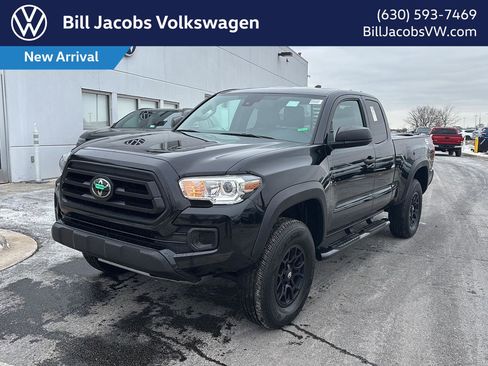 Used 2022 Toyota Tacoma SR w/ SX Package image 1