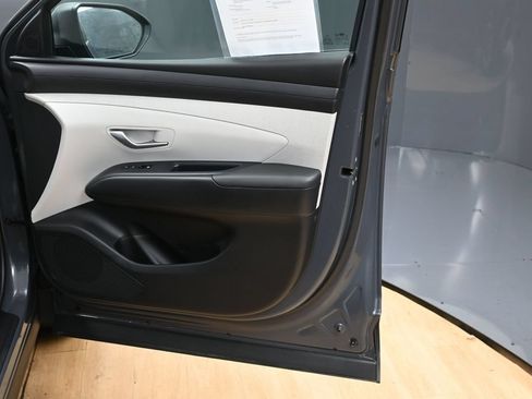 Used 2025 Hyundai Tucson SEL AWD/4WD image 33
