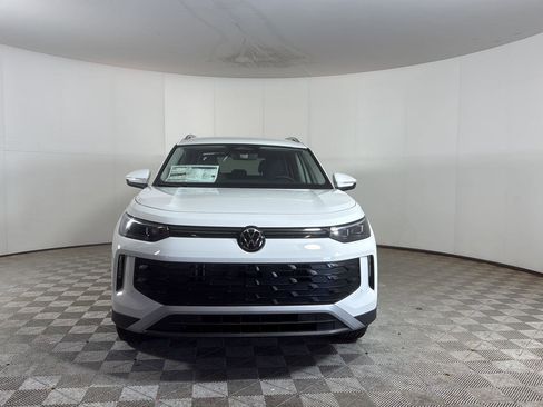 New 2026 Volkswagen Tiguan SE AWD/4WD image 10