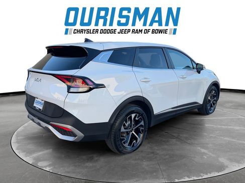 Used 2023 Kia Sportage EX image 6