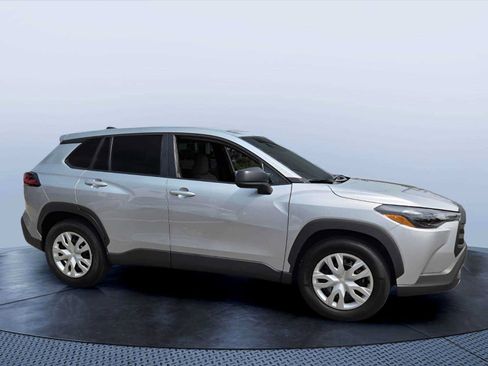 Used 2026 Toyota Corolla Cross L FWD image 1