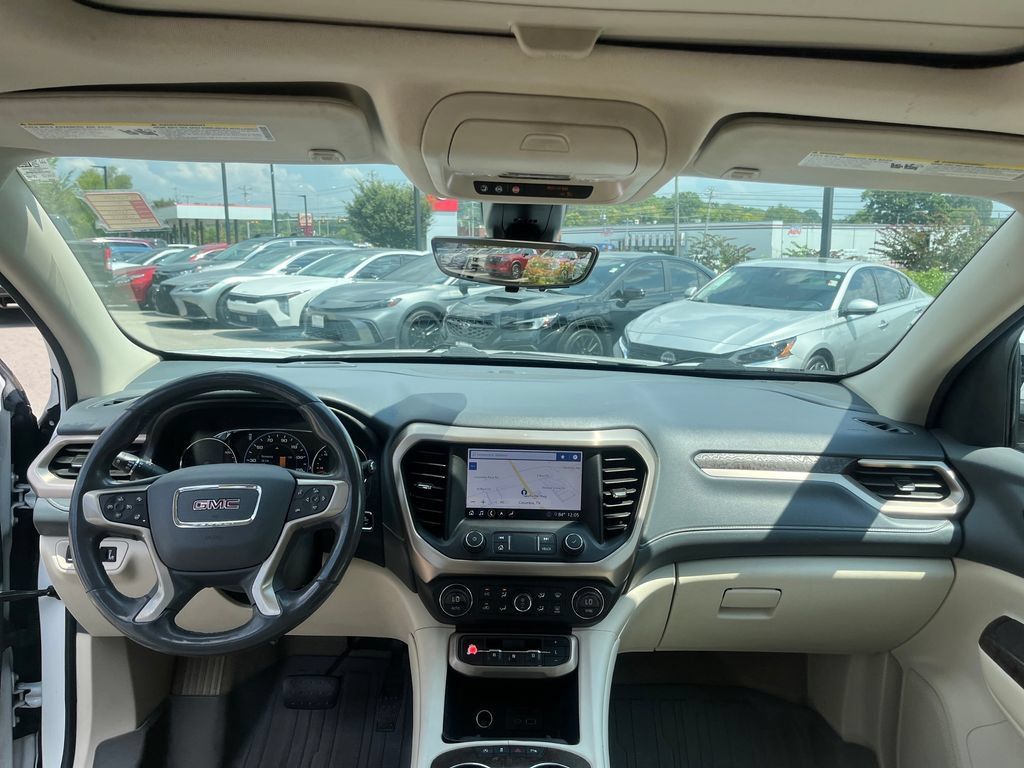 Used 2020 GMC Acadia Denali w/ Trailering Package AWD/4WD image 24