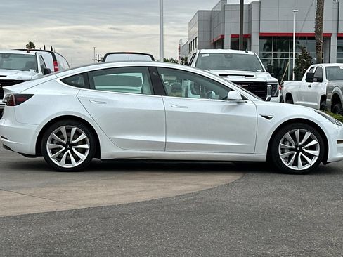 Used 2020 Tesla Model 3 RWD image 3